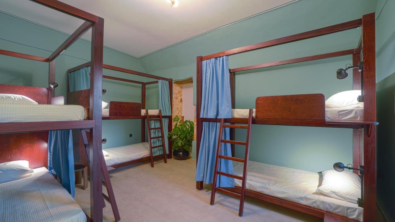 Youth Of Dope Supreme Hostel Khordhakion ภายนอก รูปภาพ